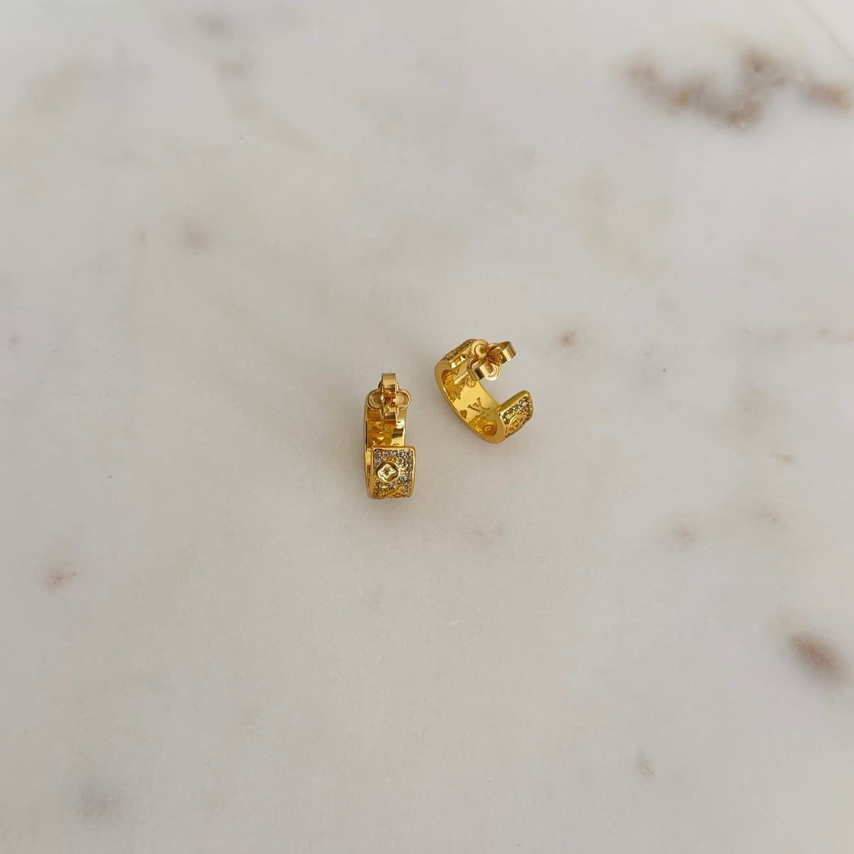 Small Hoops