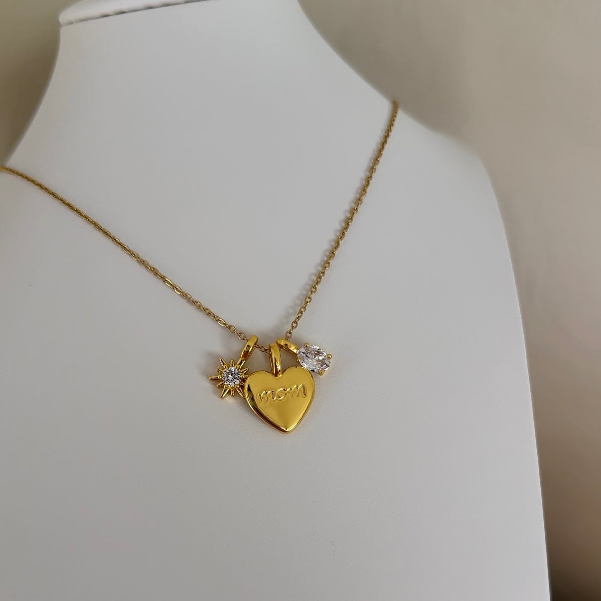 Mom Necklace