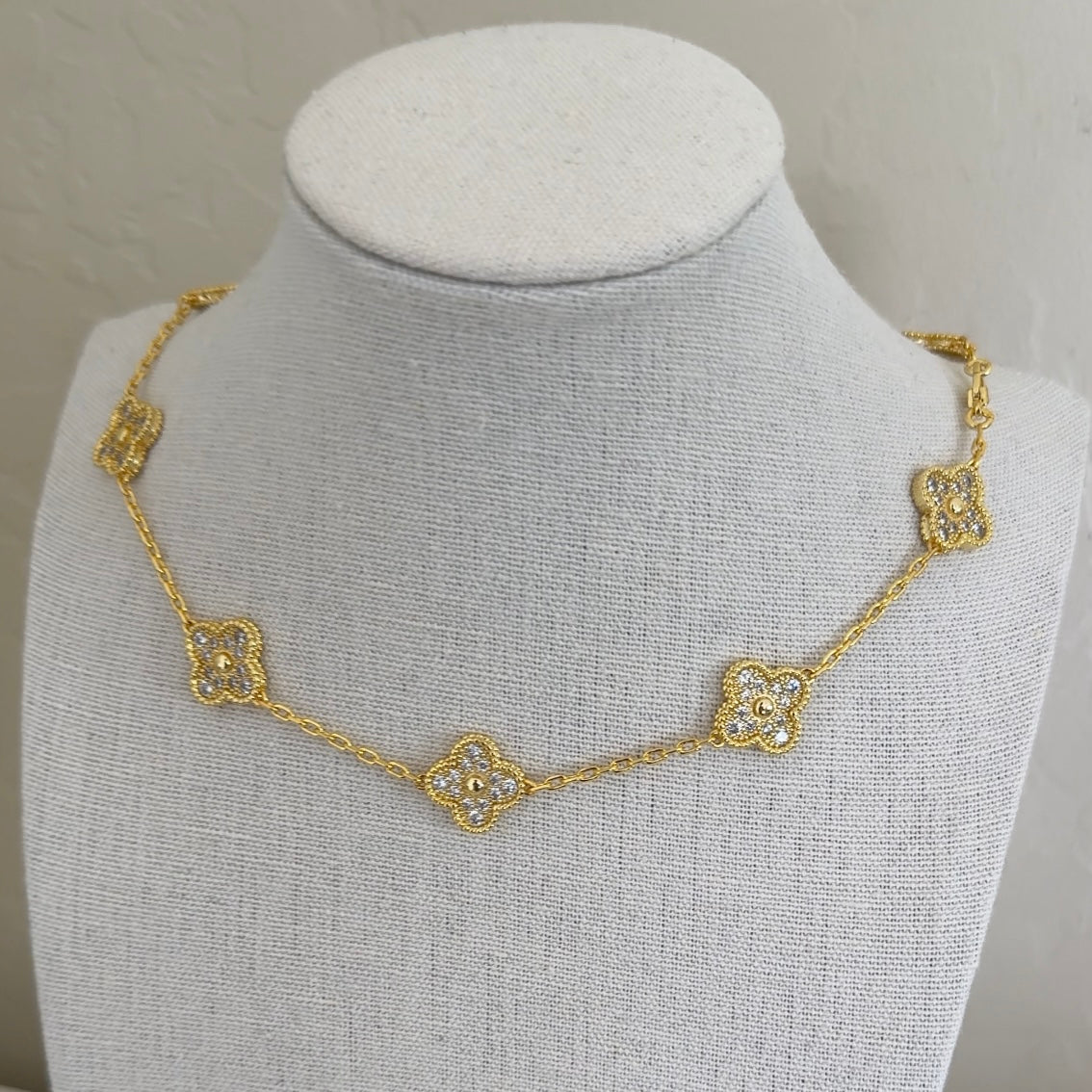 Lucky Necklace Gold Plated