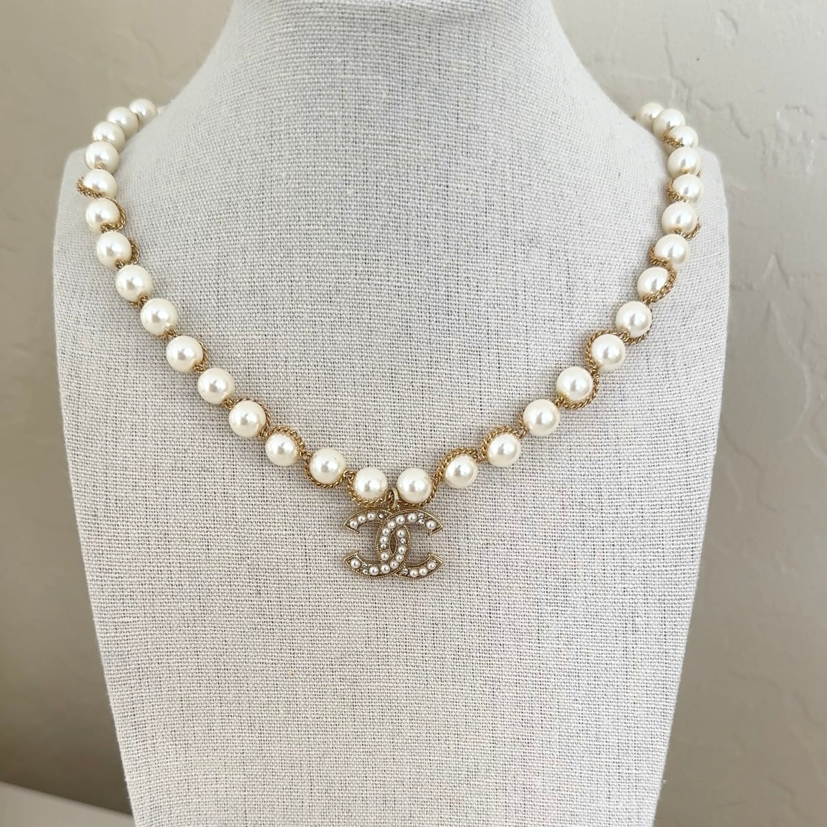Pearl Necklace