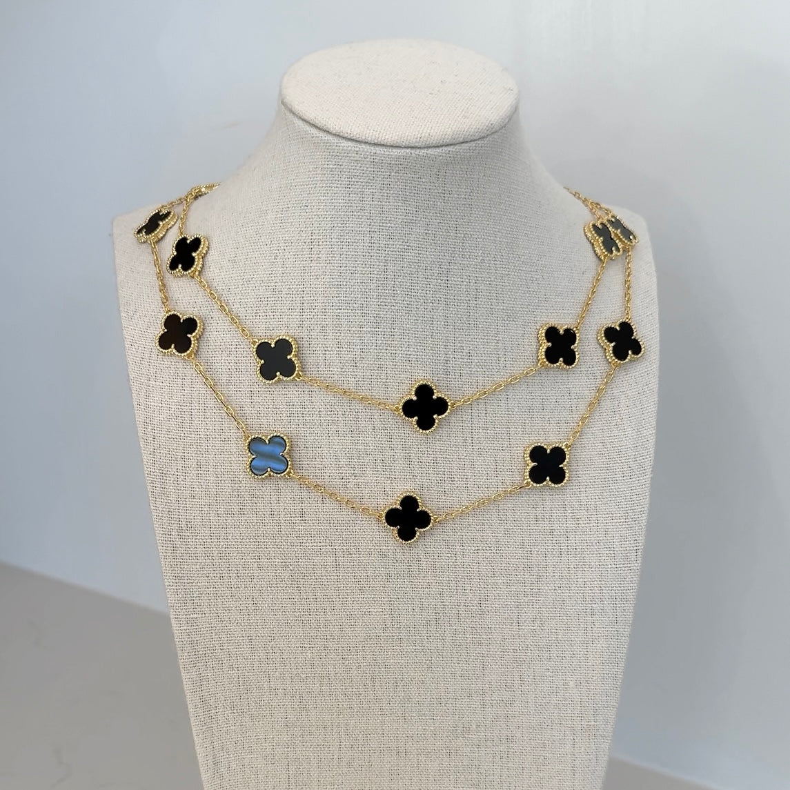 Lucky Flowers Necklace