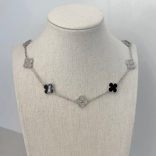 Lucky Flowers Necklace