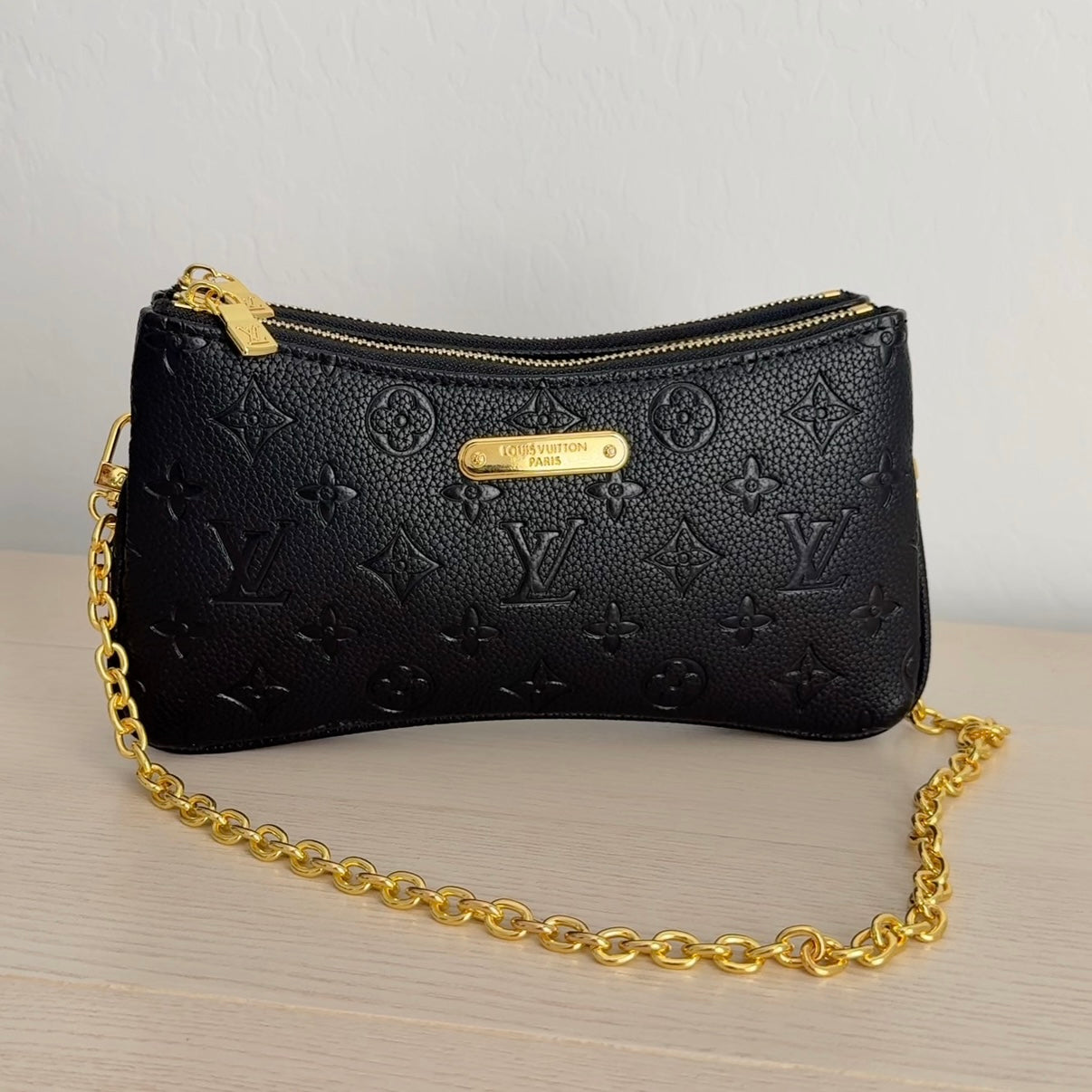 Black Purse
