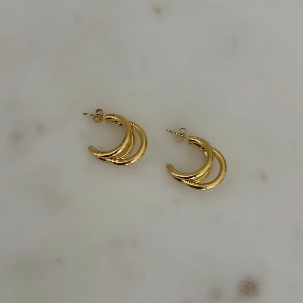 Minimalist Hoops