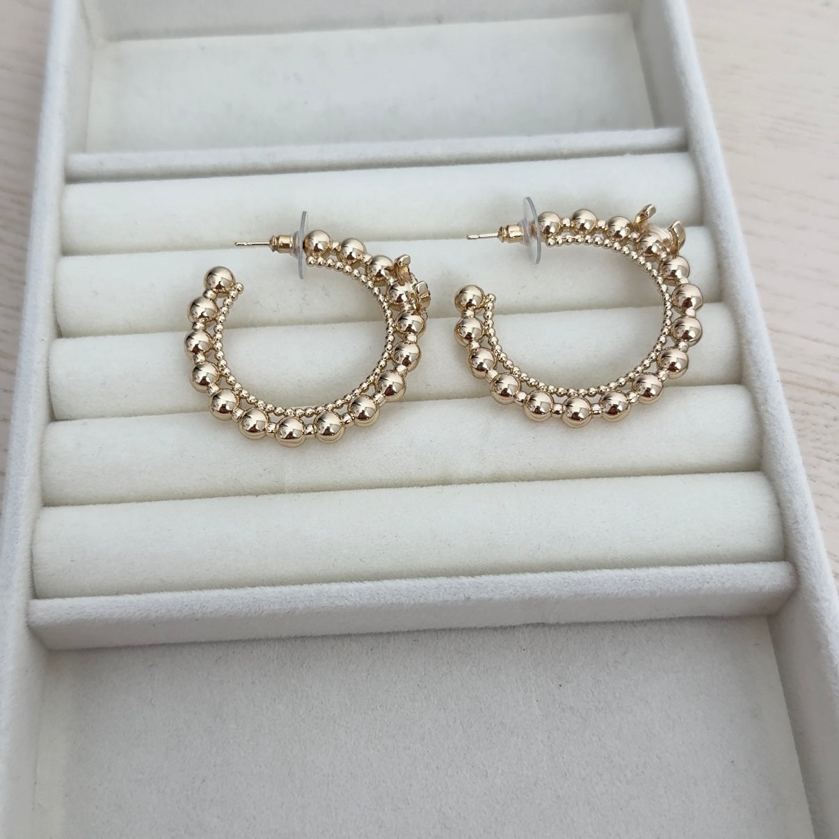 Medium Hoops