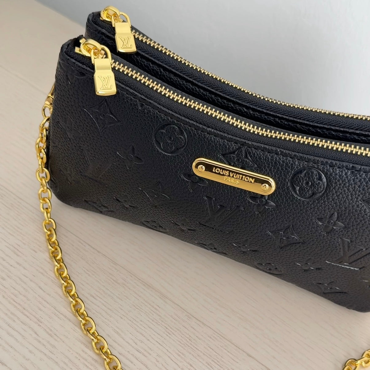 Black Purse