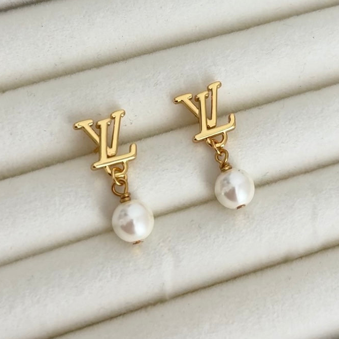 Pearl Earrings