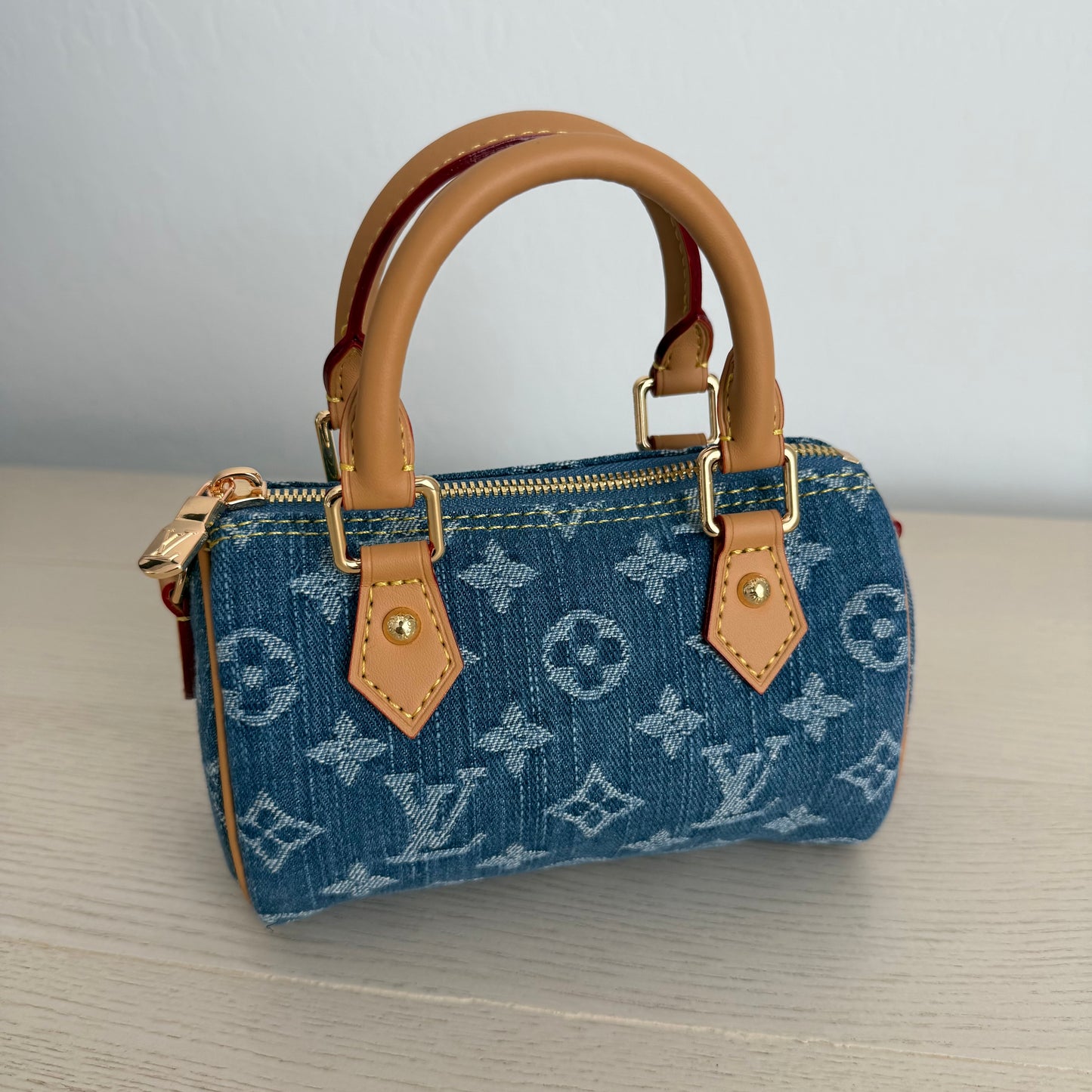 Mini Purse (Read Description)