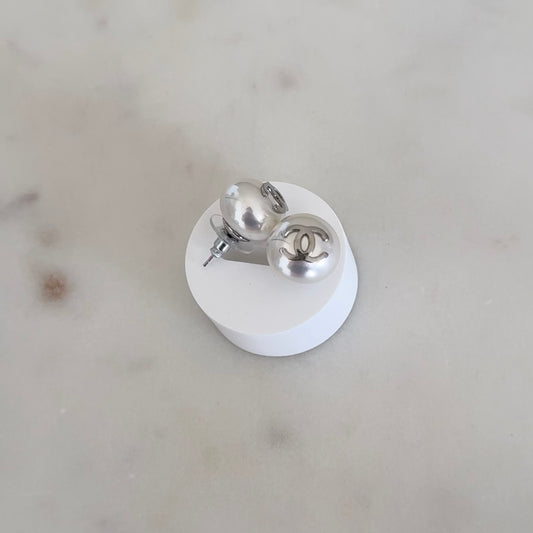 Pearl Stud Earrings