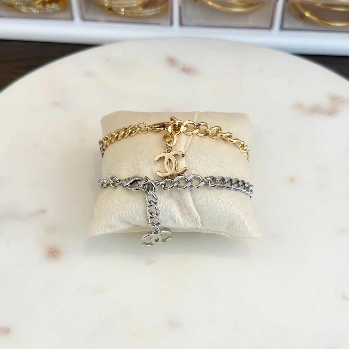 Bracelet