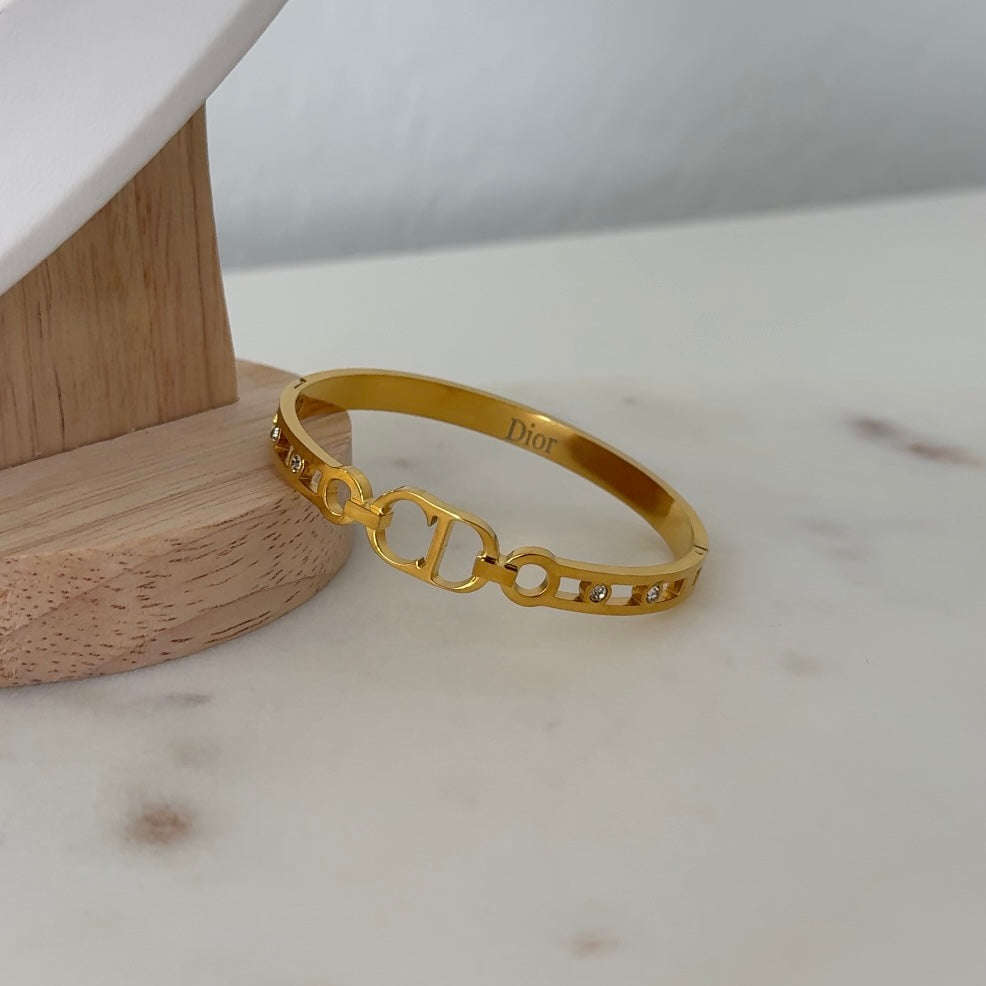 Bracelet Size 17