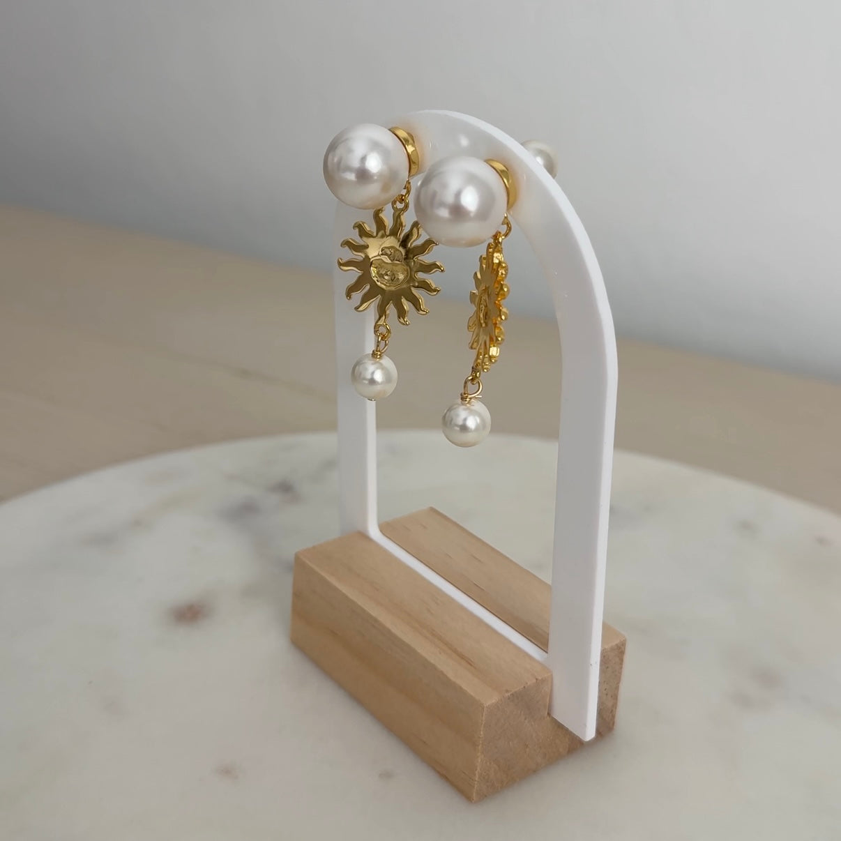 Sun Pearl Earrings